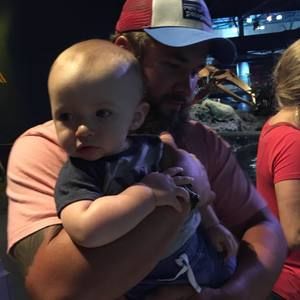 Meet your Posher, Dustin